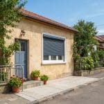 Apartament cu geamuri spre vest: cum scapi de caldura in Constanta
